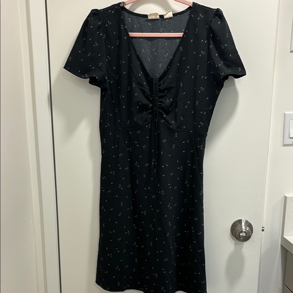 Levi’s Floral Short Sleeve Black Dress